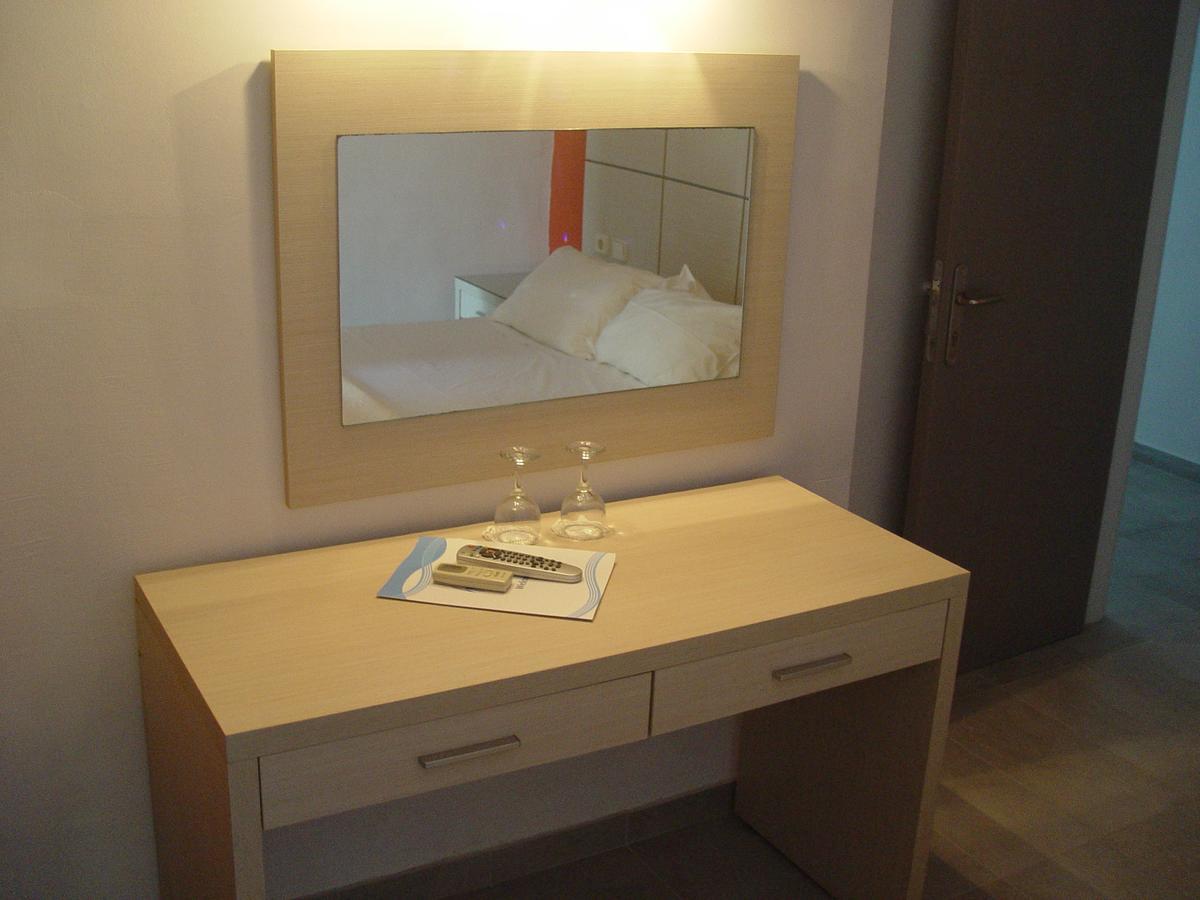Helena Hotel Rhodes City Екстер'єр фото